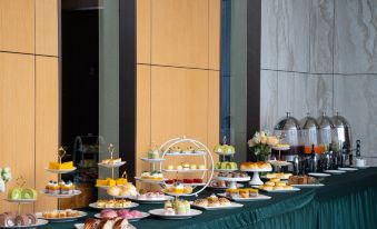 Fengnian Hotel Shenzhen Pingshan High-speed Railway Station (Baolong Subway Station Branch)