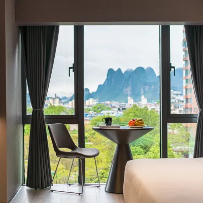 MANDALA HOTEL Các khách sạn gần Đồi Vòi Voi