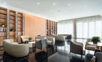 Wanxin  Four Seasons Hotel at Beihai  High-speed Railway Station