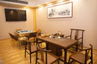 Vienna Hotel Wu Zhou Cen Xi Yu Cai Hotel