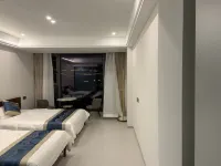 Cangnan Yuhao Langliwan Hotel