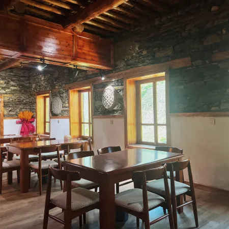 Danba Zhuoke · Huan Shan View Parent-Child Family Resort VILLA Mountain Lodge