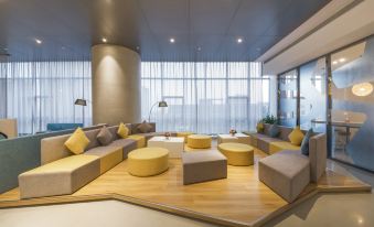 Holiday Inn Express Yantai Wanhang