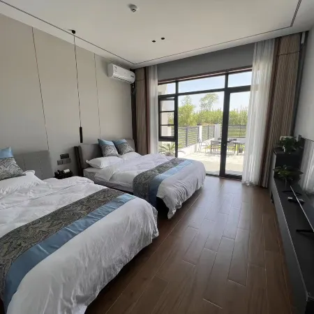 Weishan Xihu Homestay