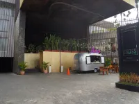クロスパシャバリセミニャック Lokasi Villa周辺のホテル