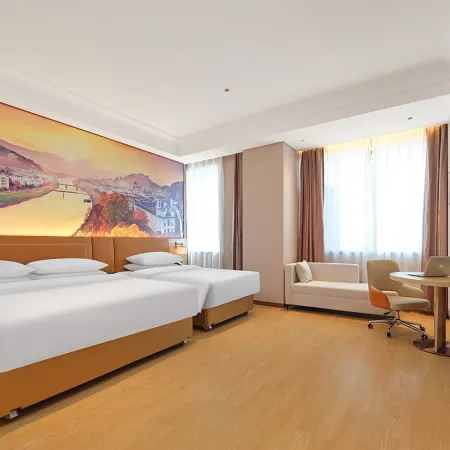 Vienna Hotel (Ordos Qipanjing)