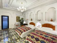 Happiness Travel Homestay Hotels in Kashgar City