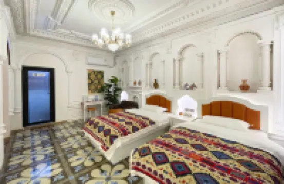 Happiness Travel Homestay