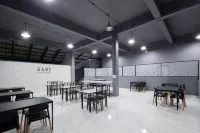 Chanakarn Pool Access Rawai Hotel