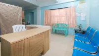 Cm Apartelle Iloilo International Airport by RedDoorz Hotels in Iloilo