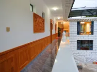 Nuoyangcang Homestay Hoteles en Diebu