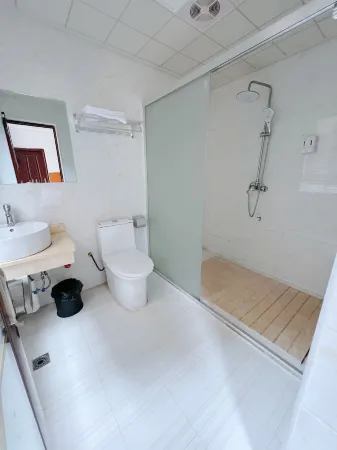 Xiongxing Hotel (Guilin North High-speed Railway Station)