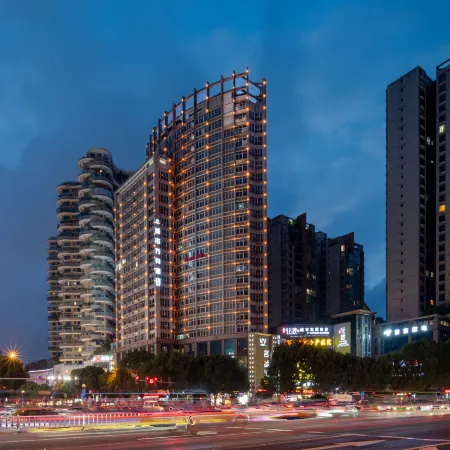 Chengshi Fangzhou E-sports Homestay (Liupanshui Railway Station Wanda Plaza)