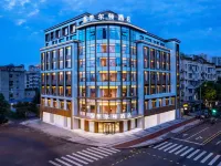 Jierdun Hotel (Deyang Jingyang District Wanda Plaza) Hôtels à : Deyang