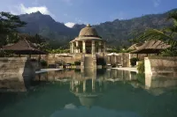 Amanjiwo Hotels near Le Deck view by Le Temple Borobudur