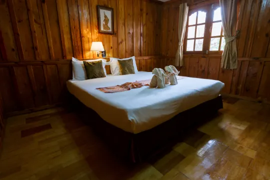 ดีลักซ์บังกะโล