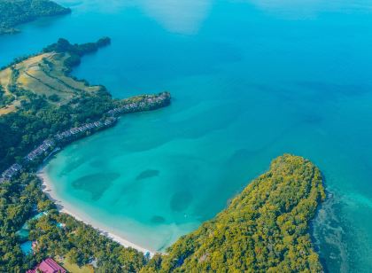 Dakak Park & Beach Resort