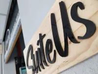 SUITE US GUESTHOUSE فنادق في Lundang