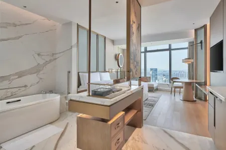 YongKang Dexin Garden Hotel Отели рядом с достопримечательностью «Wujincheng Square»