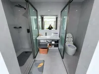 Riverbank Homestay - Bergblick