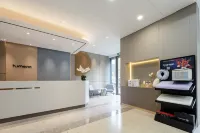 Homeinn · neo (Wuhan Huazhong University of Science and Technology World City) - 2 estrellas
