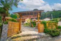 Rumu Xiaoyuan Homestay