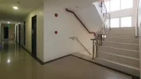 RedDoorz @ Leoncia Apartelle Mandaue City