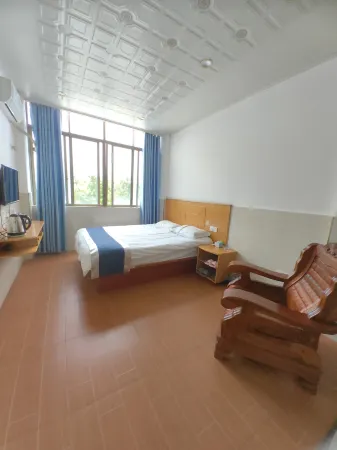 Huaxin Hotel (Xiyanhe Road) Отели рядом с достопримечательностью «Lianhua Square»