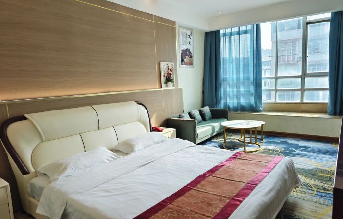 Lingshan Hengfeng Business Hotel Lingshan bus terminal branch