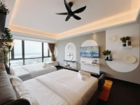 R&F Princess Cove Seine Region By Lions Bay