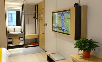 Shell Hotel (Changji Beijingnan Road Zhongyiyuan)