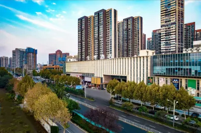 JI Hotel (Wuhan Houhu Avenue Xingye Road) Hotels in Wuhan