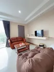 Shi-ro-i Poshtel