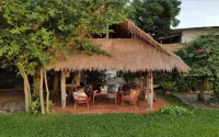 Mut Mee Garden Guest House Hotels in 