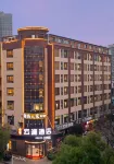 Zhuzhou Yunlan Hotel (Hongqi Square)
