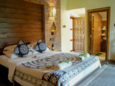 Sapana Village Lodge チトワンのホテル