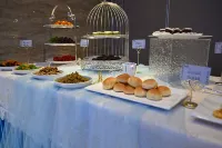 哈爾濱中央大街華特飯店（索菲亞教堂店）