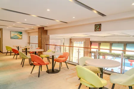 Mi Boutique Hotel (Xiantao Xiqiao) Отели в г. Сяньтао