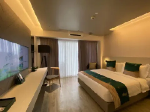 Badsbrotel Suites Hotels in Ipil