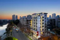 Kunming Koalabei Hotel(People's Liberation Army General Hospital Daguanzhuanxin Farmers' Market) Hotels in First Affiliated Hospital of Kunming Medical University/Pan Jia Wan