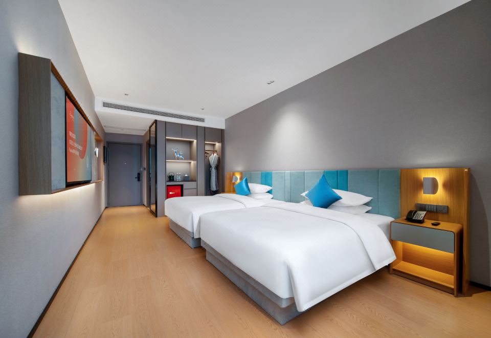 2. 파고다 호텔 충..