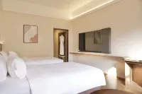 Celebrity Youngsun Xinhua Hotel