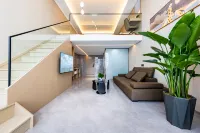 Yunmo Hotel (Mangshi Square Branch
