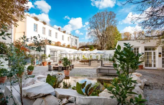 楓丹白露卡沃耶酒店