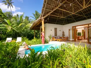 Zanzi Resort Private Paradise