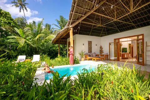 Zanzi Resort Private Paradise