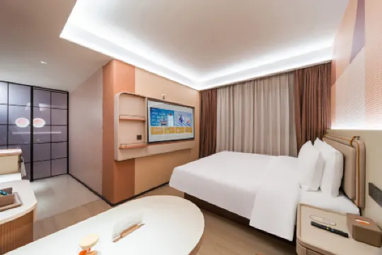 Orange Hotel (Haizhu Square Subway Station Branch, Beijing Road Pedestrian Street, Guangzhou) Отели рядом с достопримечательностью «Temple of the Five Immortals (Wuxian Guan)»