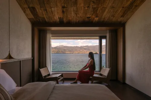 Lugu Lake Chisel Hotel