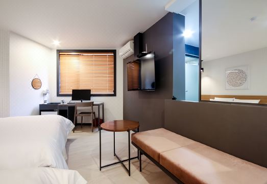 넘버25 용호점 객실