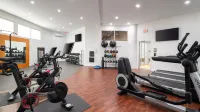 Embassy Suites by Hilton Crystal City National Airport - Phòng tập thể hình
